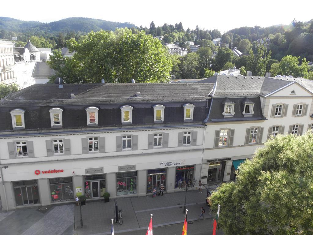 Appartamento Dependance Am Blumenbrunnen Baden-Baden Camera foto